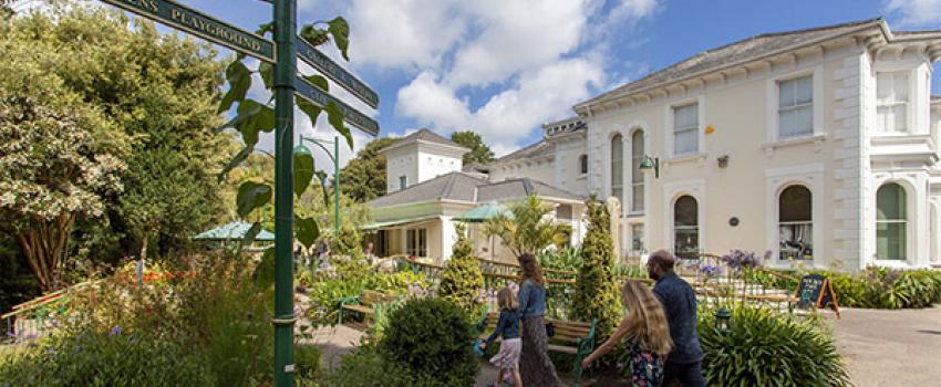 Penlee House Gallery & Museum