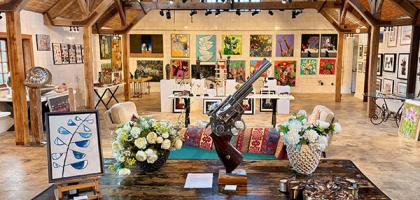 Palais des Vaches Art Gallery